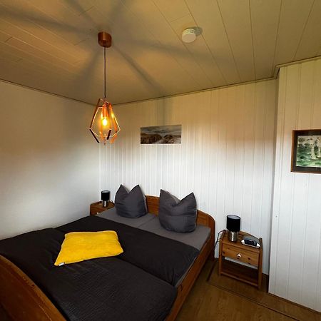 Strand Und Waldhaus In Ueckeritz Uriges Ambiente Trifft Meer Bagian luar foto